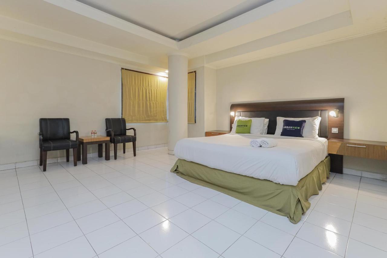 Urbanview Hotel Taman Suci Denpasar  Ngoại thất bức ảnh