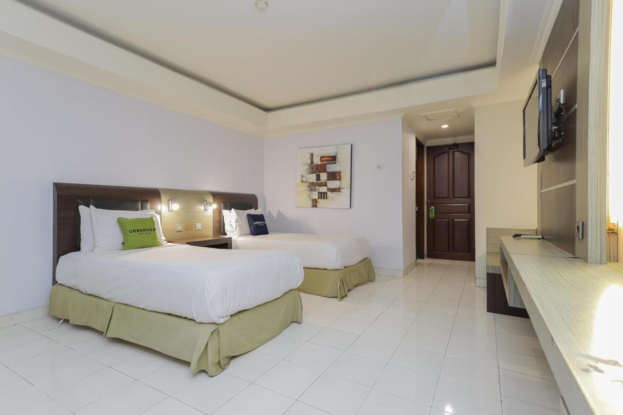 Urbanview Hotel Taman Suci Denpasar  Ngoại thất bức ảnh