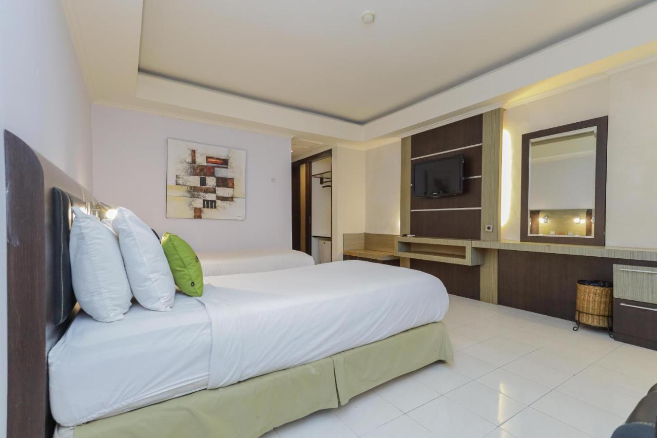 Urbanview Hotel Taman Suci Denpasar  Ngoại thất bức ảnh