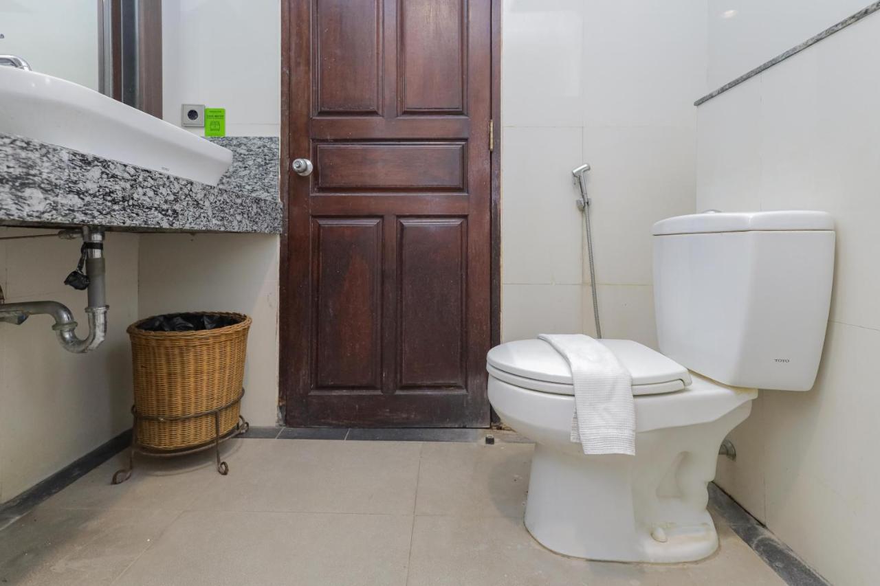 Urbanview Hotel Taman Suci Denpasar  Ngoại thất bức ảnh