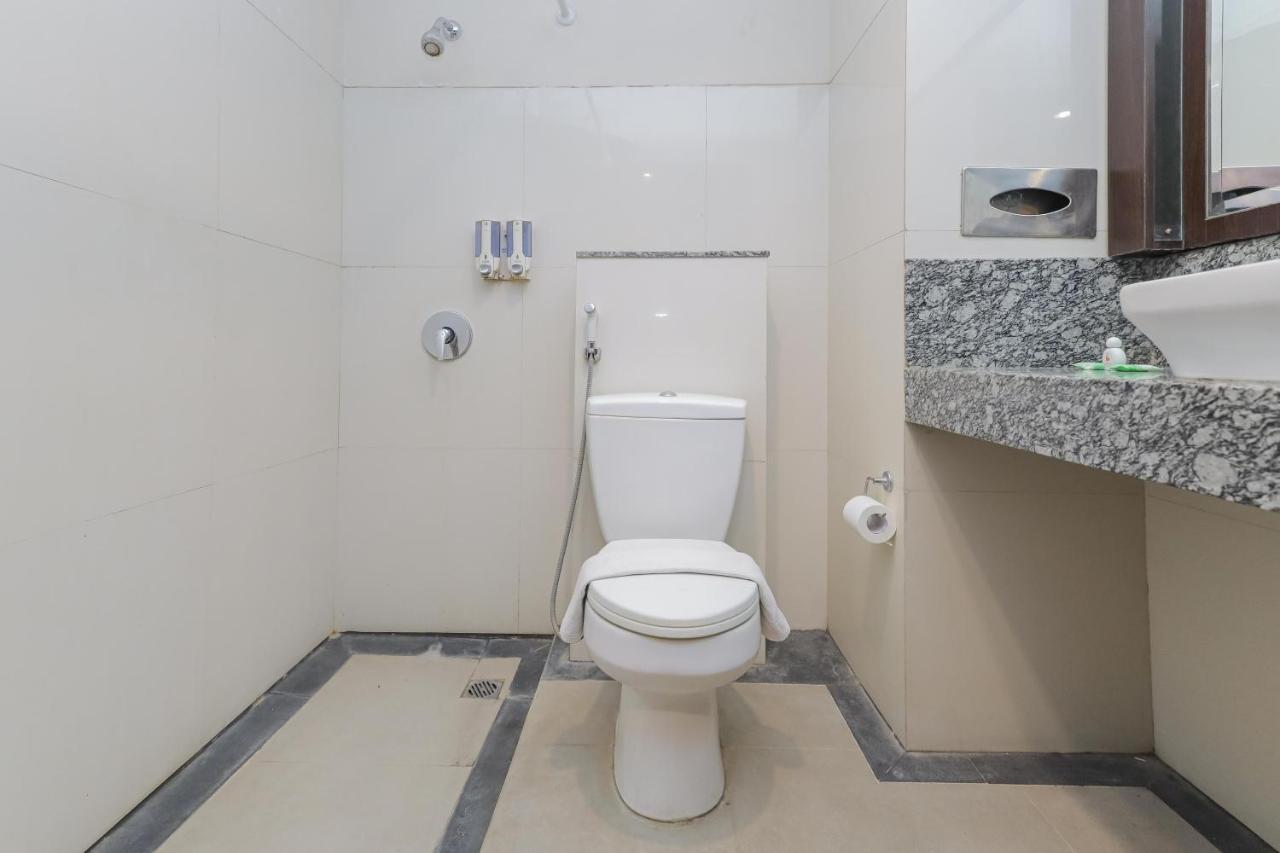 Urbanview Hotel Taman Suci Denpasar  Ngoại thất bức ảnh