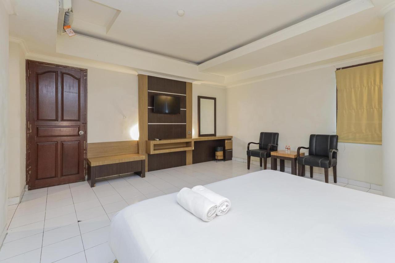 Urbanview Hotel Taman Suci Denpasar  Ngoại thất bức ảnh